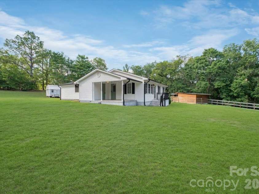 5088 Hwy 265 Highway, Ruby, SC 29741.  MLS# CAR4405665, YatesRealty ID 38893. Single story ranch