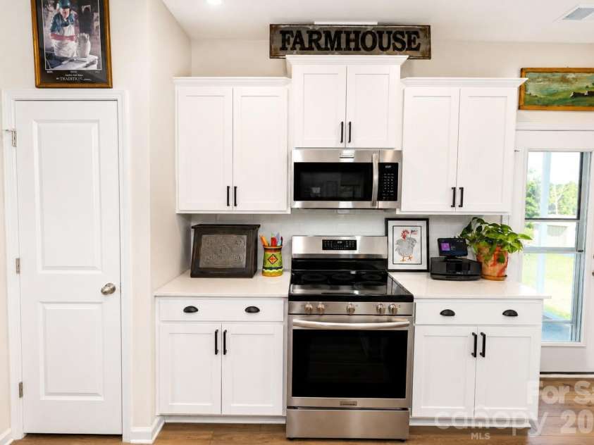 2826 Legacy Ridge Lane, Catawba, NC 28609.  MLS# CAR4405715, YatesRealty ID 38898. 