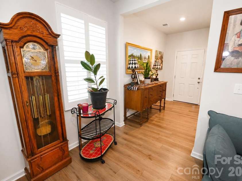 2826 Legacy Ridge Lane, Catawba, NC 28609.  MLS# CAR4405715, YatesRealty ID 38898. 