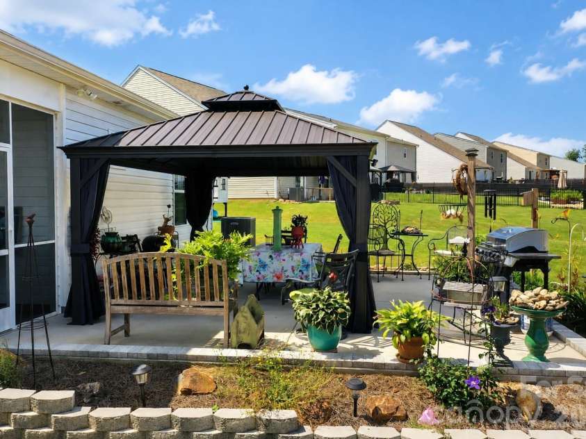 2826 Legacy Ridge Lane, Catawba, NC 28609.  MLS# CAR4405715, YatesRealty ID 38898. 