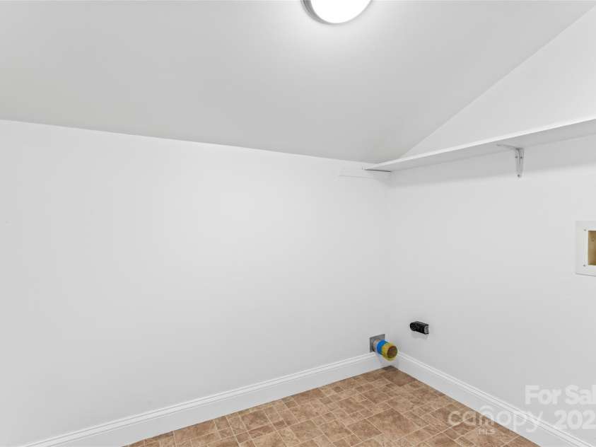 10007 Mountain Apple Drive, Mint Hill, NC 28227.  MLS# CAR4228355, YatesRealty ID 3890. 