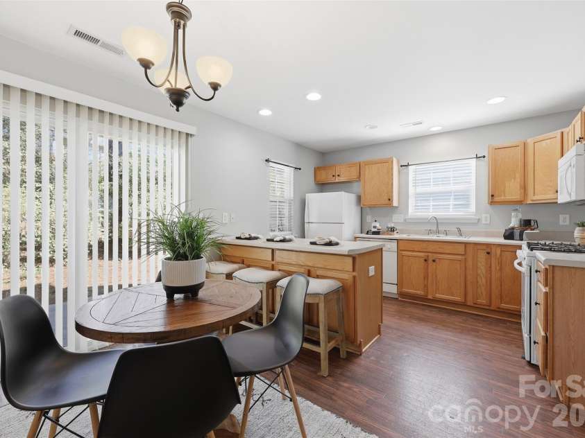 212 Primrose Walk, Fort Mill, SC 29715.  MLS# CAR4356540, YatesRealty ID 3890. 