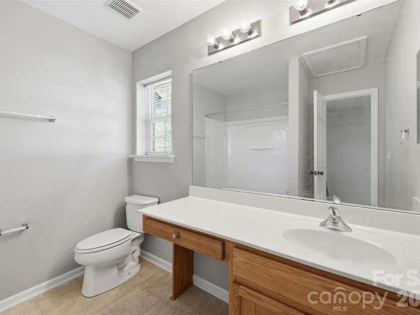 212 Primrose Walk, Fort Mill, SC 29715.  MLS# CAR4356540, YatesRealty ID 3890. 