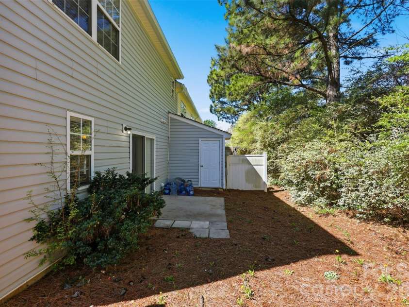 212 Primrose Walk, Fort Mill, SC 29715.  MLS# CAR4356540, YatesRealty ID 3890. 
