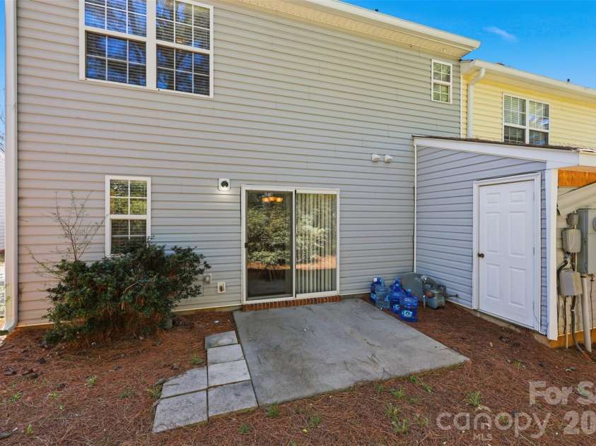 212 Primrose Walk, Fort Mill, SC 29715.  MLS# CAR4356540, YatesRealty ID 3890. 