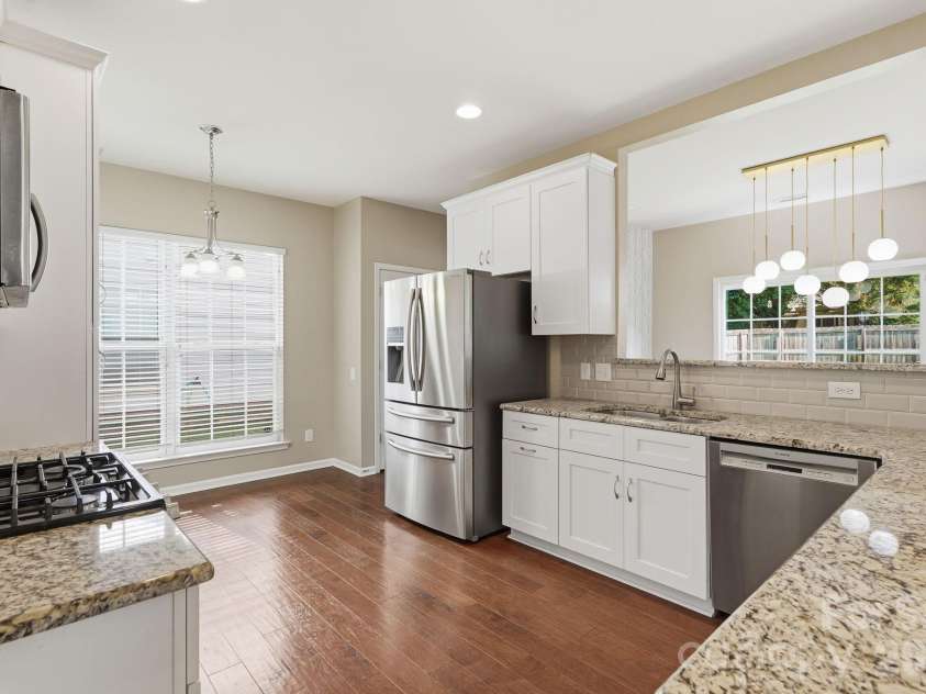 5219 Bentgrass Run Drive, Charlotte, NC 28269.  MLS# CAR4399258, YatesRealty ID 38901. 
