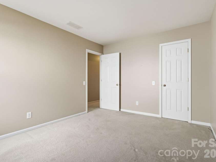 5219 Bentgrass Run Drive, Charlotte, NC 28269.  MLS# CAR4399258, YatesRealty ID 38901. Bedroom 2