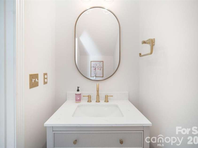 320 Lawrence Gray Road, Charlotte, NC 28262.  MLS# CAR4405646, YatesRealty ID 38905. 