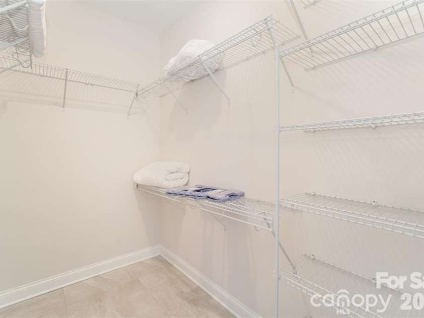 320 Lawrence Gray Road, Charlotte, NC 28262.  MLS# CAR4405646, YatesRealty ID 38905. 