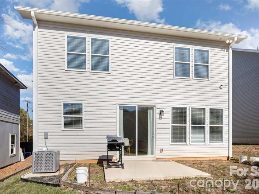 320 Lawrence Gray Road, Charlotte, NC 28262.  MLS# CAR4405646, YatesRealty ID 38905. 