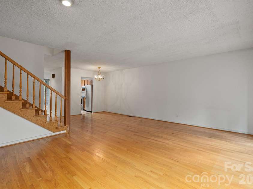 36 Meadows Lane, Maggie Valley, NC 28751.  MLS# CAR4405009, YatesRealty ID 38906. 