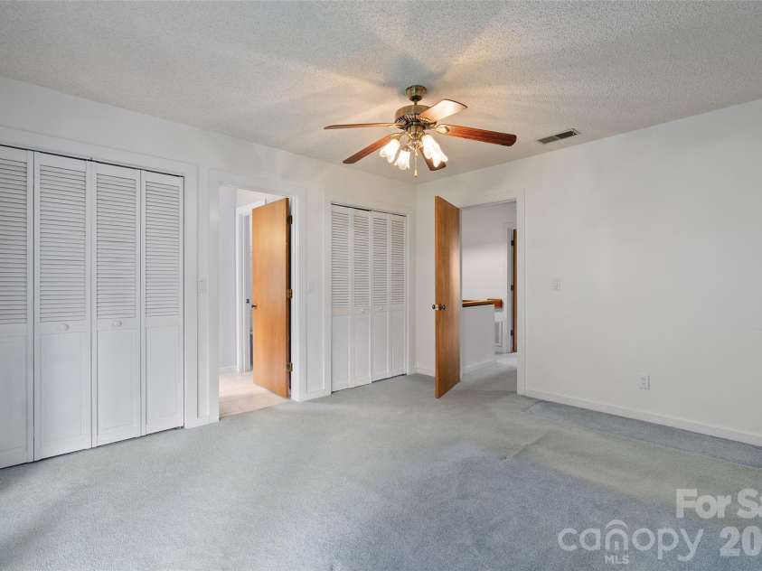 36 Meadows Lane, Maggie Valley, NC 28751.  MLS# CAR4405009, YatesRealty ID 38906. 