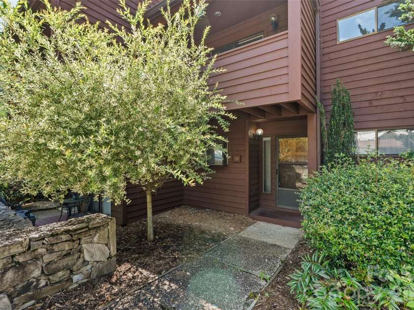 36 Meadows Lane, Maggie Valley, NC 28751.  MLS# CAR4405009, YatesRealty ID 38906. 