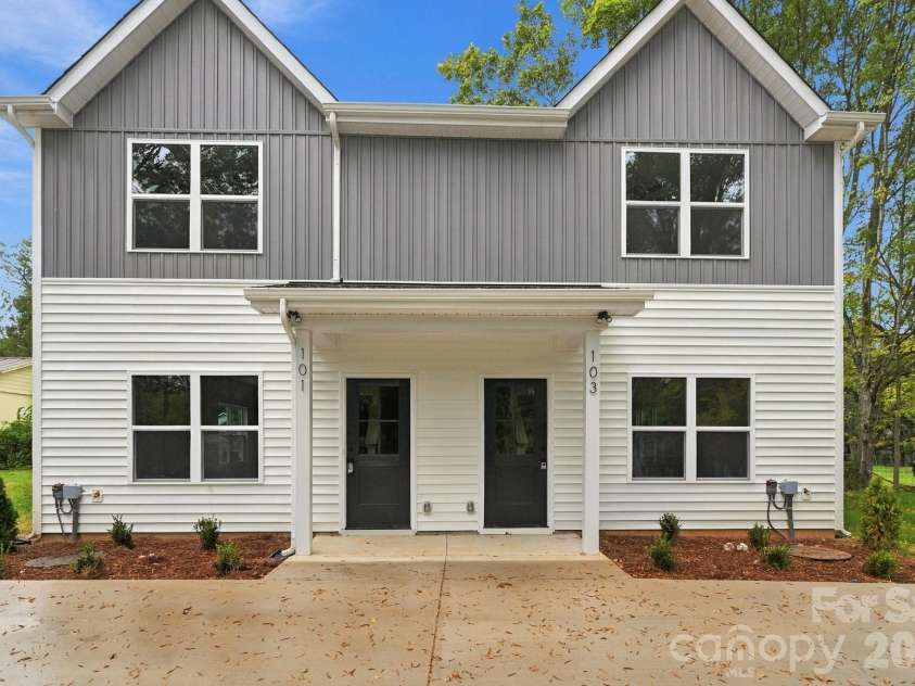 101/103 Baldwin Avenue, Spencer, NC 28159.  MLS# CAR4405982, YatesRealty ID 38908. 