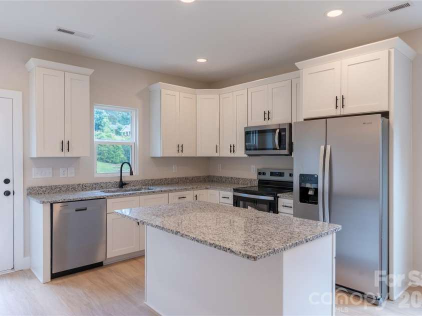 101/103 Baldwin Avenue, Spencer, NC 28159.  MLS# CAR4405982, YatesRealty ID 38908. Picture from another property with same floorplan