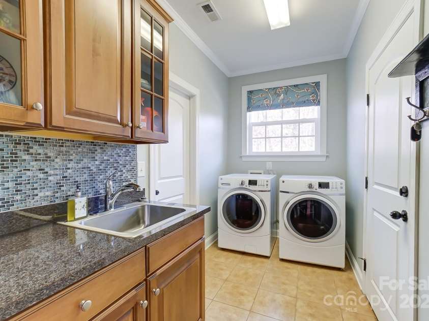 1567 Withers Drive, Denver, NC 28037.  MLS# CAR4239801, YatesRealty ID 3891. 