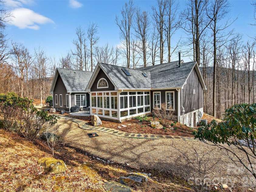 219 Catawba Drive, Marion, NC 28752.  MLS# CAR4346474, YatesRealty ID 3891. 