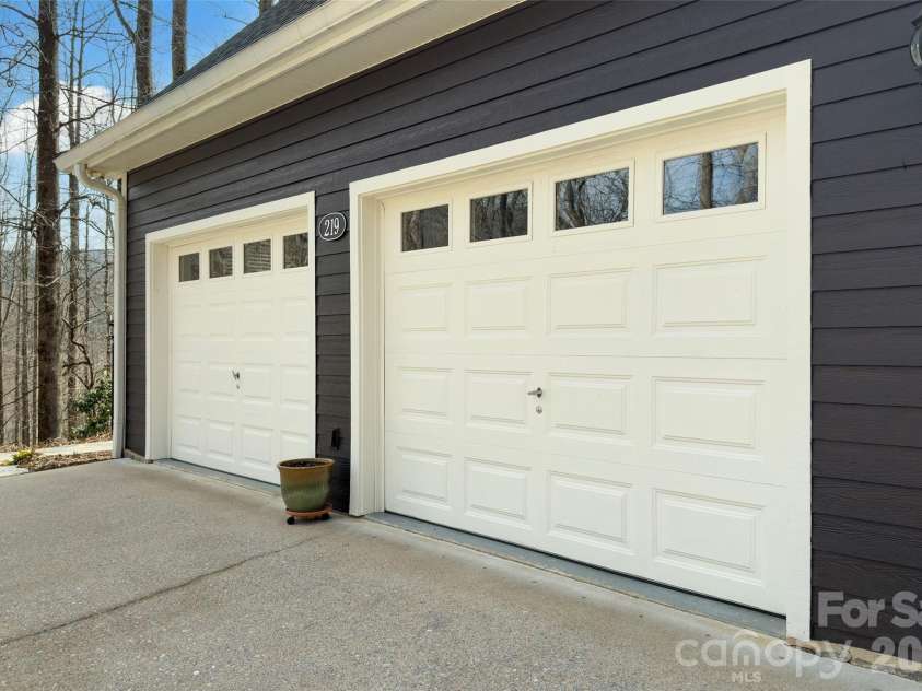 219 Catawba Drive, Marion, NC 28752.  MLS# CAR4346474, YatesRealty ID 3891. 
