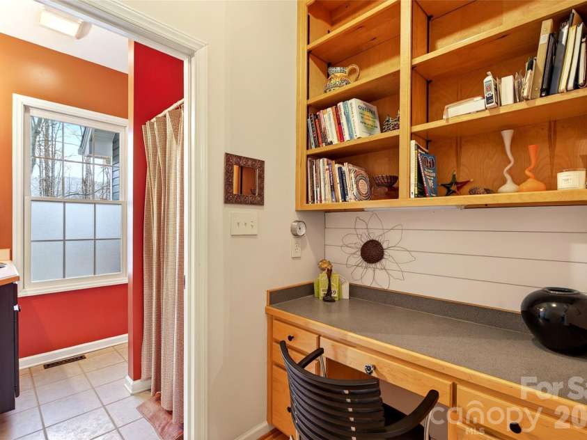 219 Catawba Drive, Marion, NC 28752.  MLS# CAR4346474, YatesRealty ID 3891. 