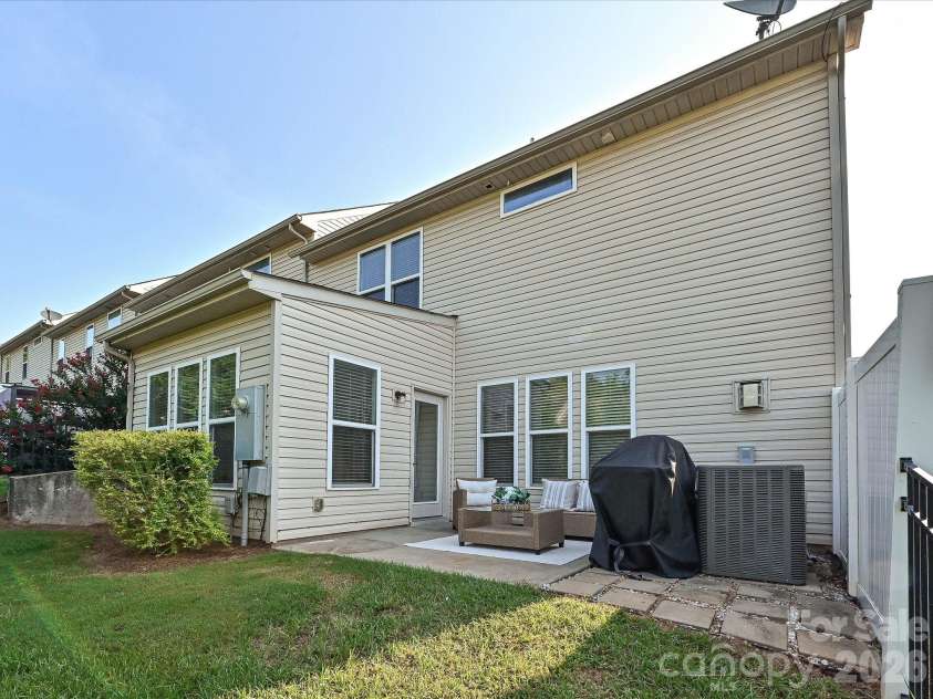 2624 Katy Flyer Avenue, Charlotte, NC 28210.  MLS# CAR4338222, YatesRealty ID 38915. Back of Home
