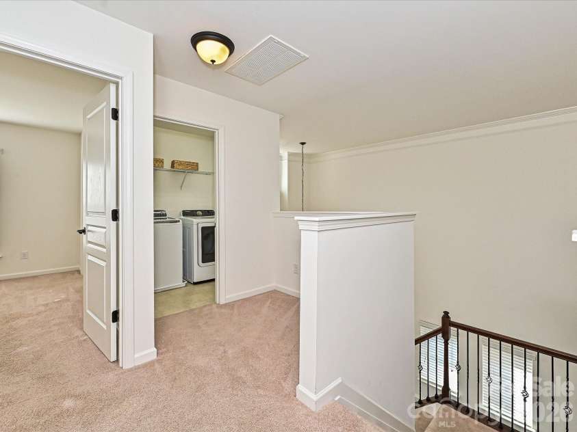 2624 Katy Flyer Avenue, Charlotte, NC 28210.  MLS# CAR4338222, YatesRealty ID 38915. Landing