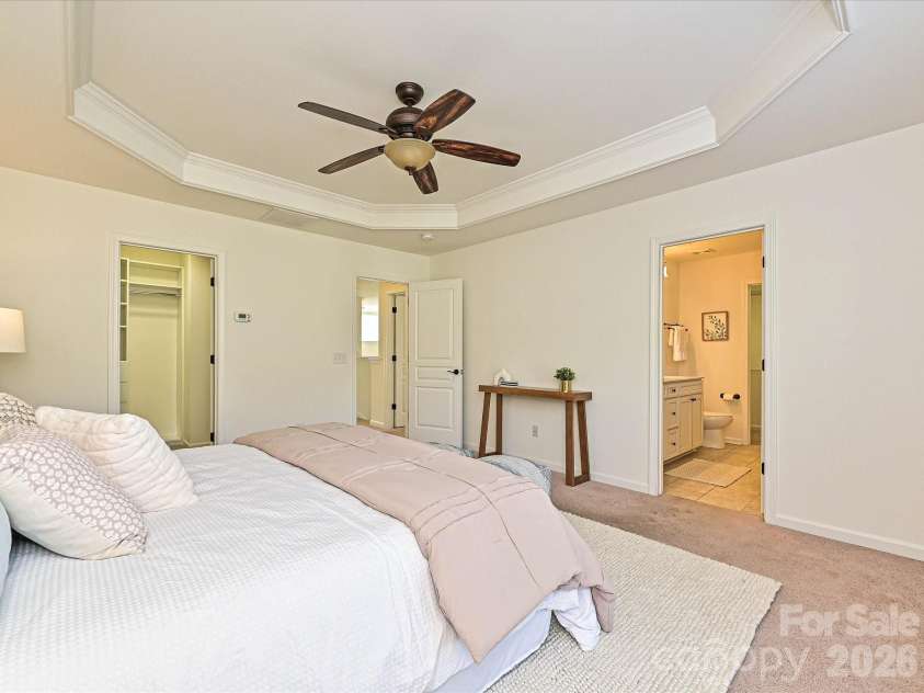 2624 Katy Flyer Avenue, Charlotte, NC 28210.  MLS# CAR4338222, YatesRealty ID 38915. Primary Bedroom