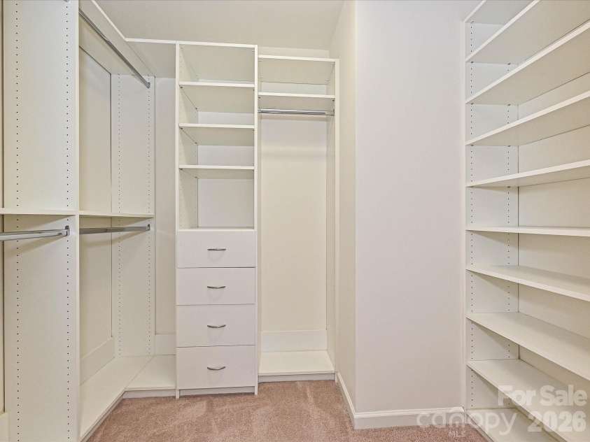 2624 Katy Flyer Avenue, Charlotte, NC 28210.  MLS# CAR4338222, YatesRealty ID 38915. Primary W.I.C