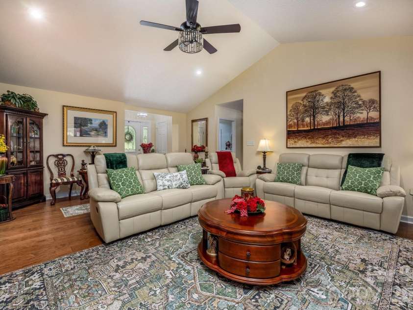 6479 Ameba Lane, Denver, NC 28037.  MLS# CAR4404181, YatesRealty ID 38918. 
