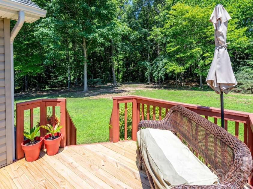 6479 Ameba Lane, Denver, NC 28037.  MLS# CAR4404181, YatesRealty ID 38918. 
