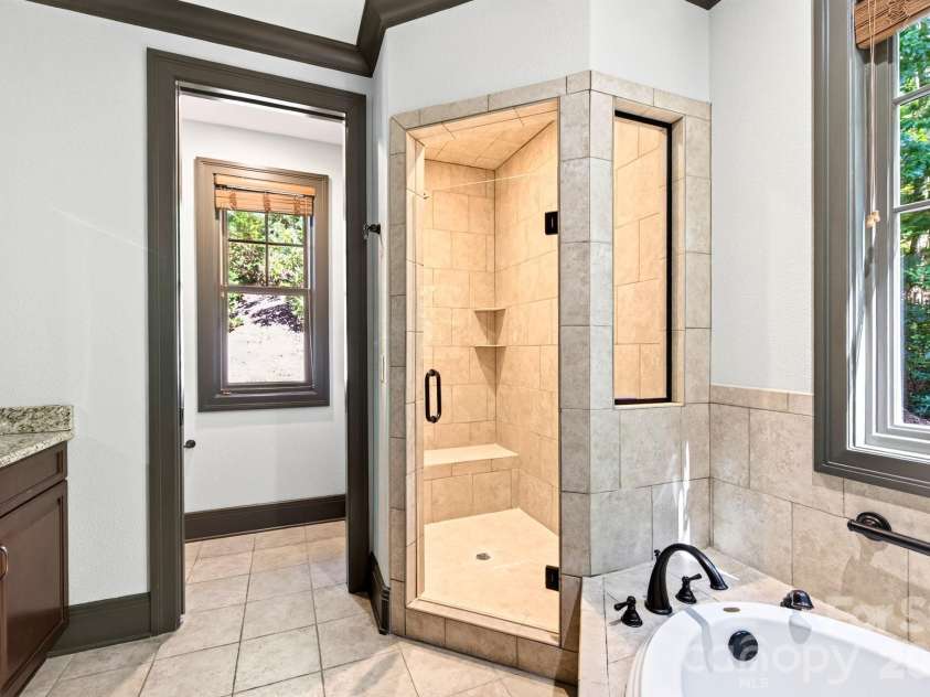 33 Hawks Branch Circle, Fairview, NC 28730.  MLS# CAR4403173, YatesRealty ID 38919. Another view of the primary bath.