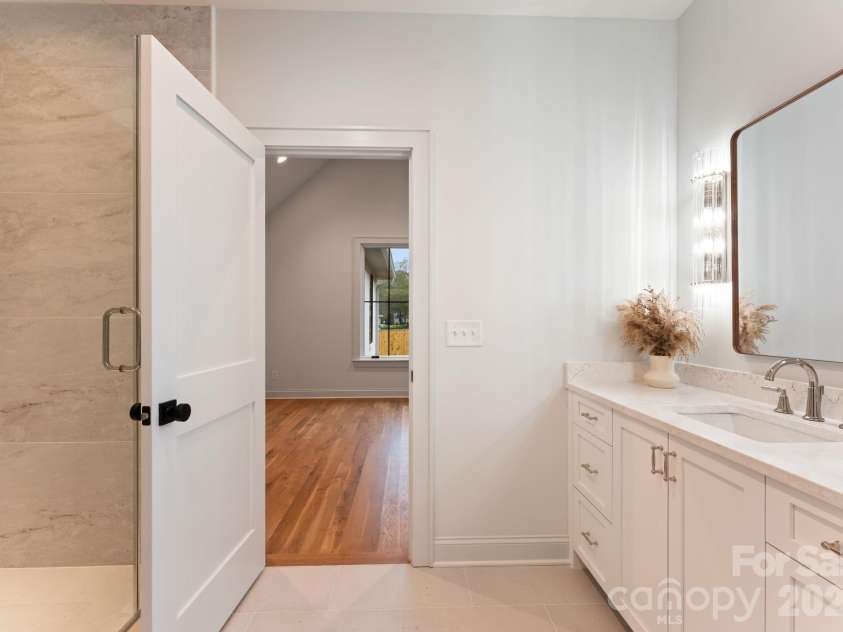 1020 Habersham Drive, Charlotte, NC 28209.  MLS# CAR4295306, YatesRealty ID 3892. 