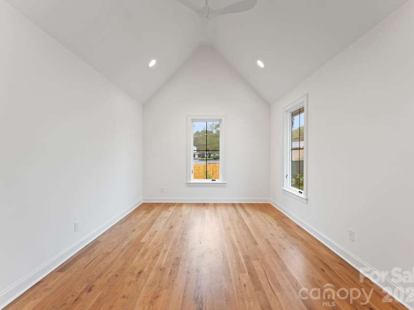 1020 Habersham Drive, Charlotte, NC 28209.  MLS# CAR4295306, YatesRealty ID 3892. 