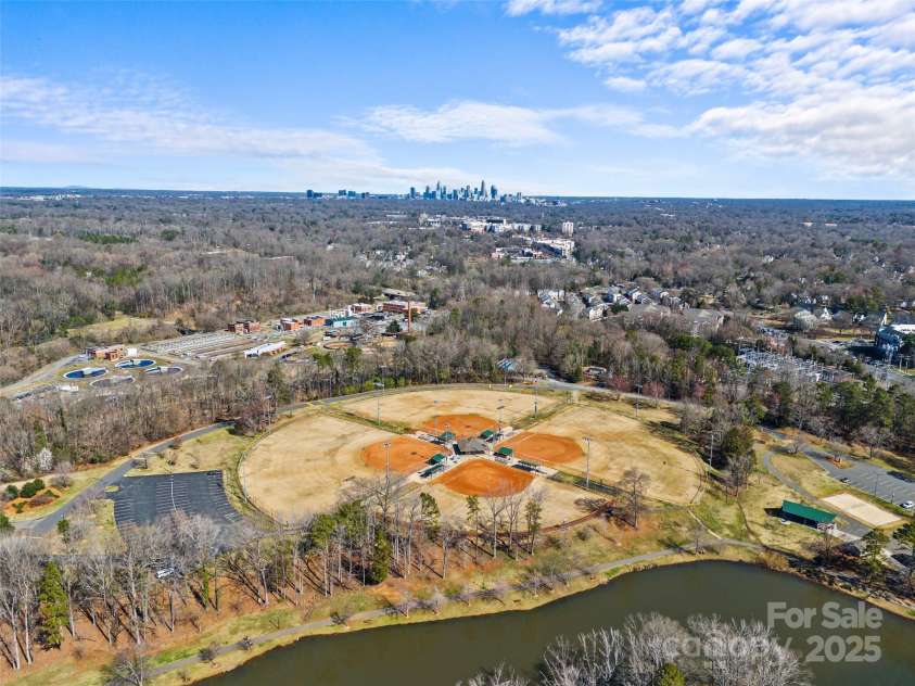 2913 Archdale Drive, Charlotte, NC 28210.  MLS# CAR4232043, YatesRealty ID 3892. 