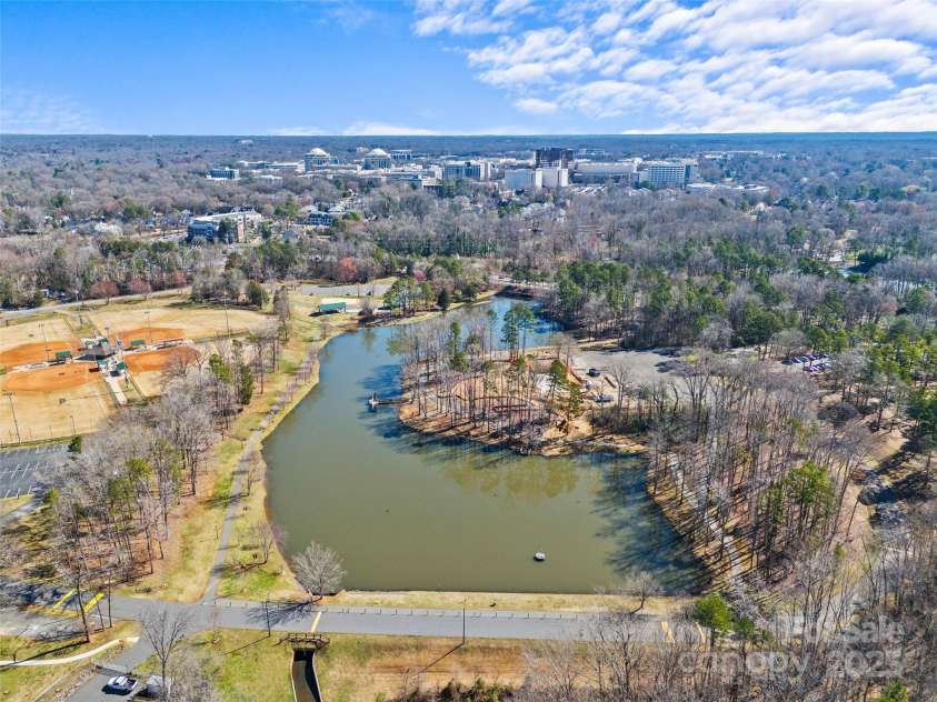 2913 Archdale Drive, Charlotte, NC 28210.  MLS# CAR4232043, YatesRealty ID 3892. SouthPark and Park Rd Park!