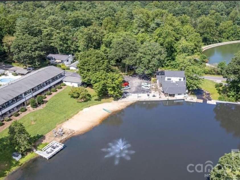 1150 Blue Ridge Road, Flat Rock, NC 28731.  MLS# CAR4408723, YatesRealty ID 38921. 