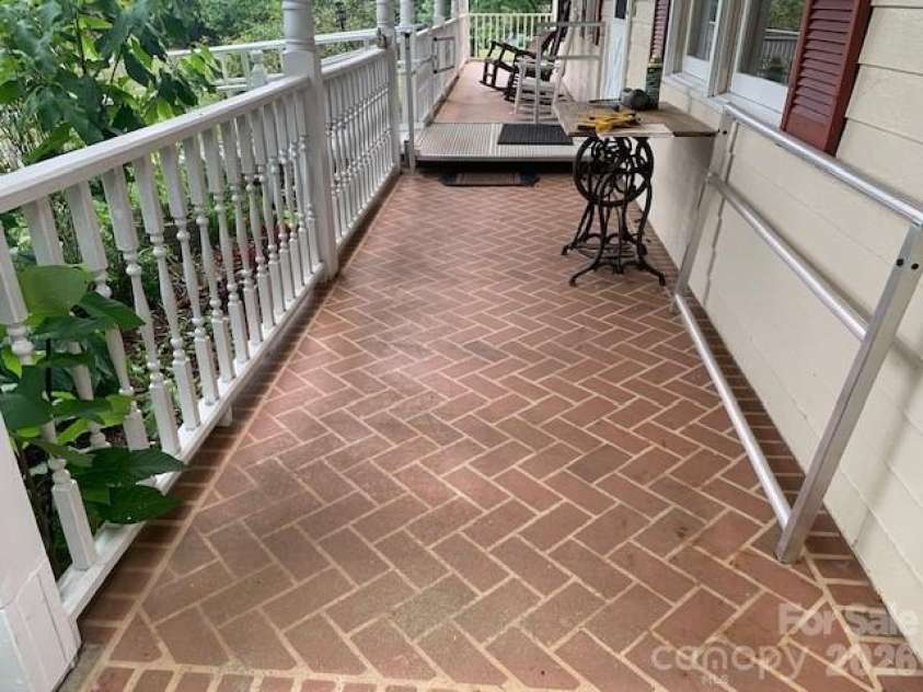 189 VALET Court, Forest City, NC 28043.  MLS# CAR4406105, YatesRealty ID 38923. 