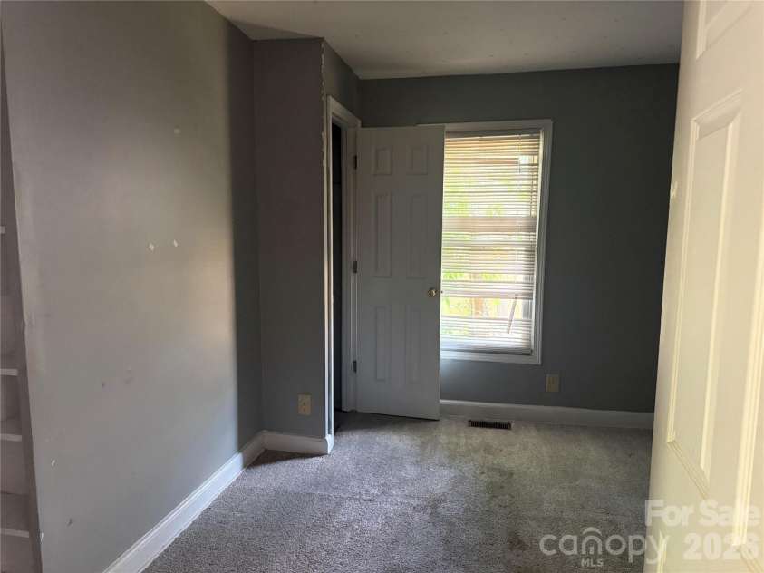 706 Logan Street, Gastonia, NC 28052.  MLS# CAR4405821, YatesRealty ID 38924. 