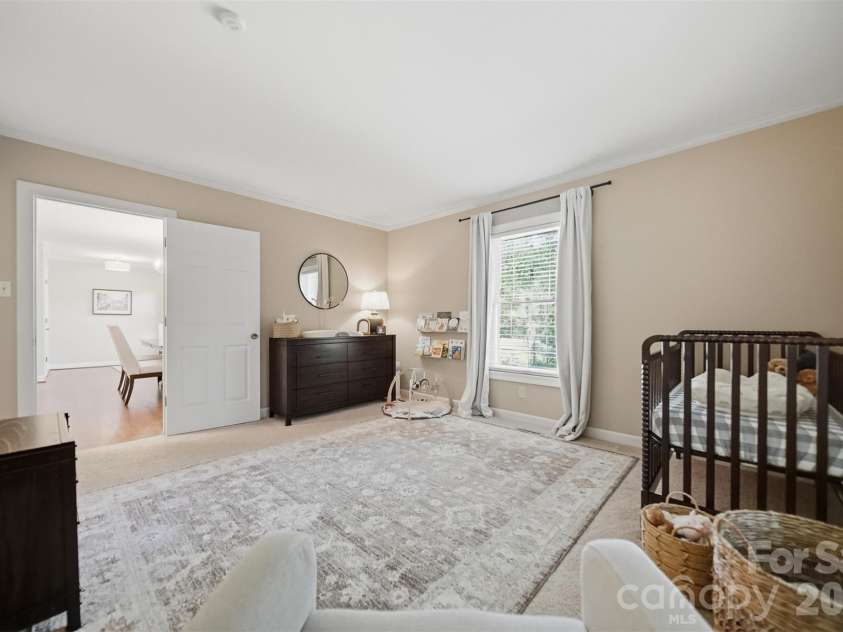 1240 10th Street Lane, Hickory, NC 28601.  MLS# CAR4405096, YatesRealty ID 38928. 