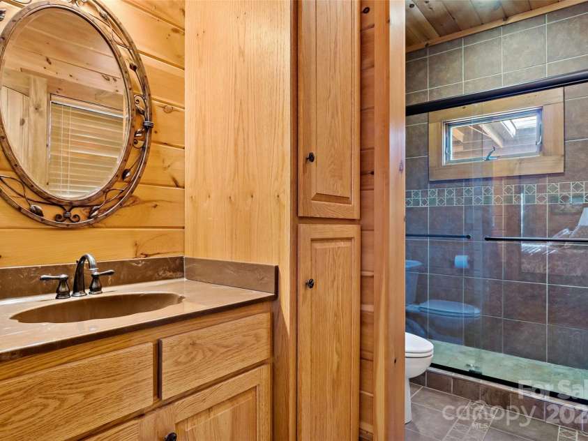 65,59, 163 Gypsy Mountain Road, Marion, NC 28752.  MLS# CAR4199676, YatesRealty ID 3893. 163 - 2nd Bathroom