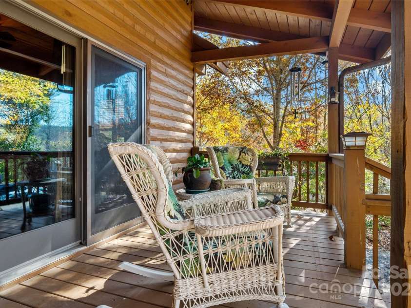 65,59, 163 Gypsy Mountain Road, Marion, NC 28752.  MLS# CAR4199676, YatesRealty ID 3893. 163 - Porch