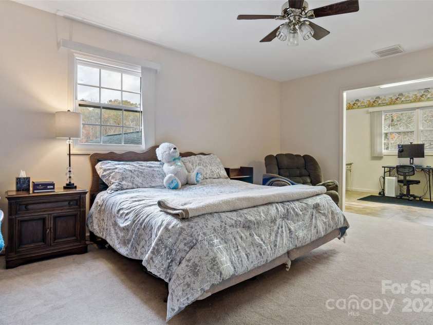 65,59, 163 Gypsy Mountain Road, Marion, NC 28752.  MLS# CAR4199676, YatesRealty ID 3893. 65 - Bedroom 1 of 5