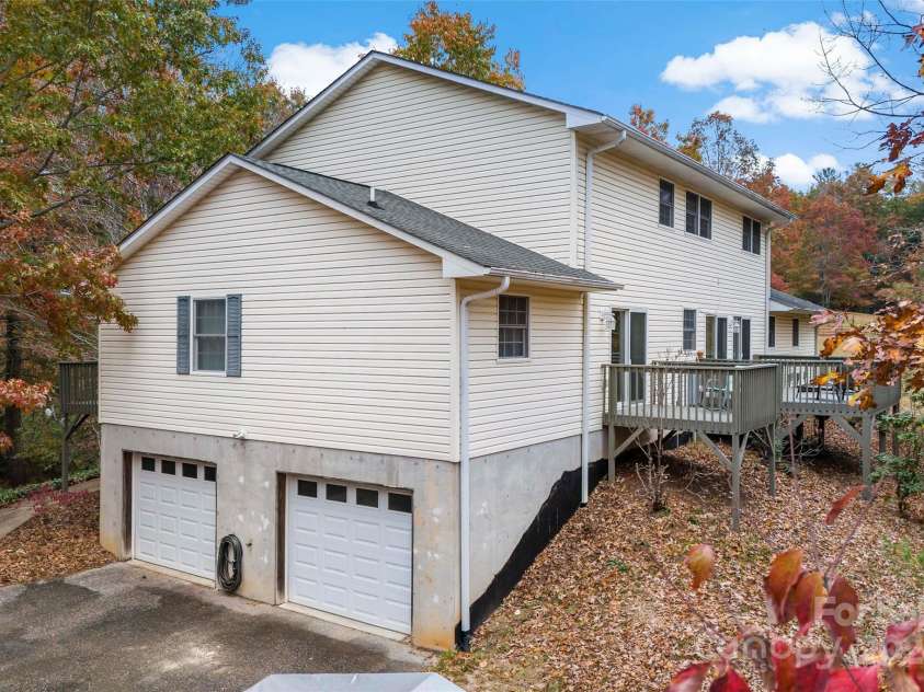 65,59, 163 Gypsy Mountain Road, Marion, NC 28752.  MLS# CAR4199676, YatesRealty ID 3893. 65 Gypsy