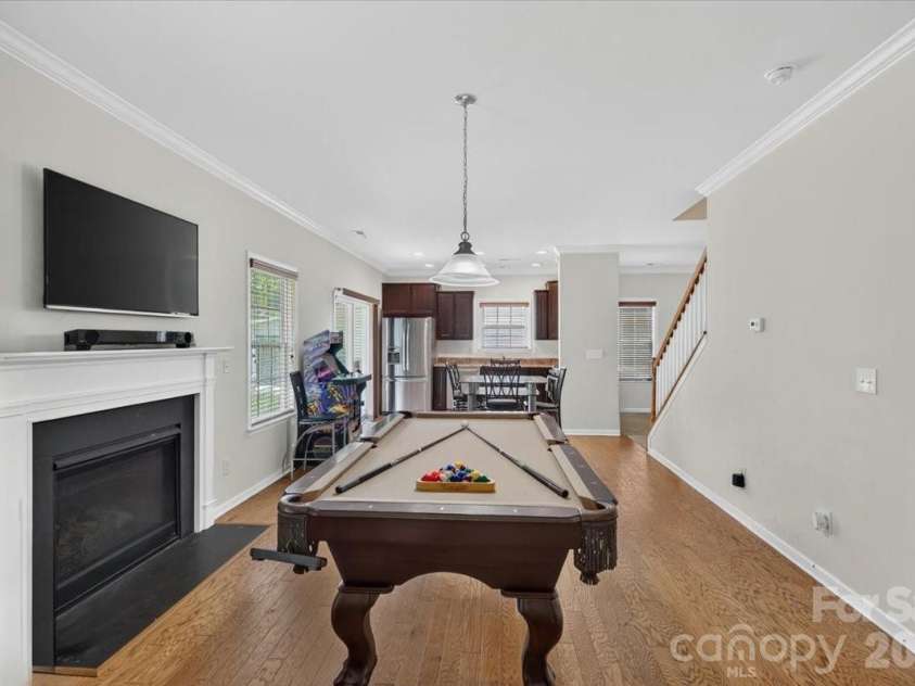 3323 Mortemer Lane, Charlotte, NC 28262.  MLS# CAR4405614, YatesRealty ID 38933. 