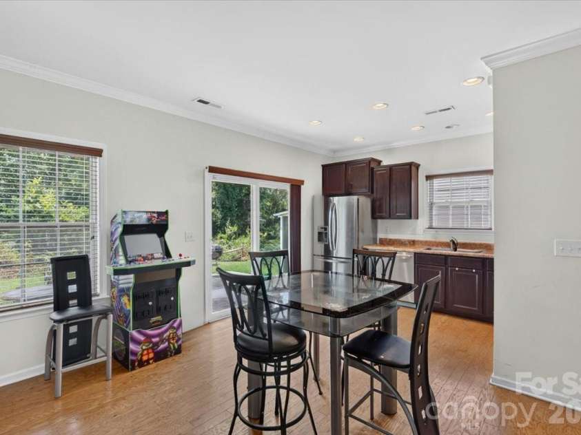 3323 Mortemer Lane, Charlotte, NC 28262.  MLS# CAR4405614, YatesRealty ID 38933. 