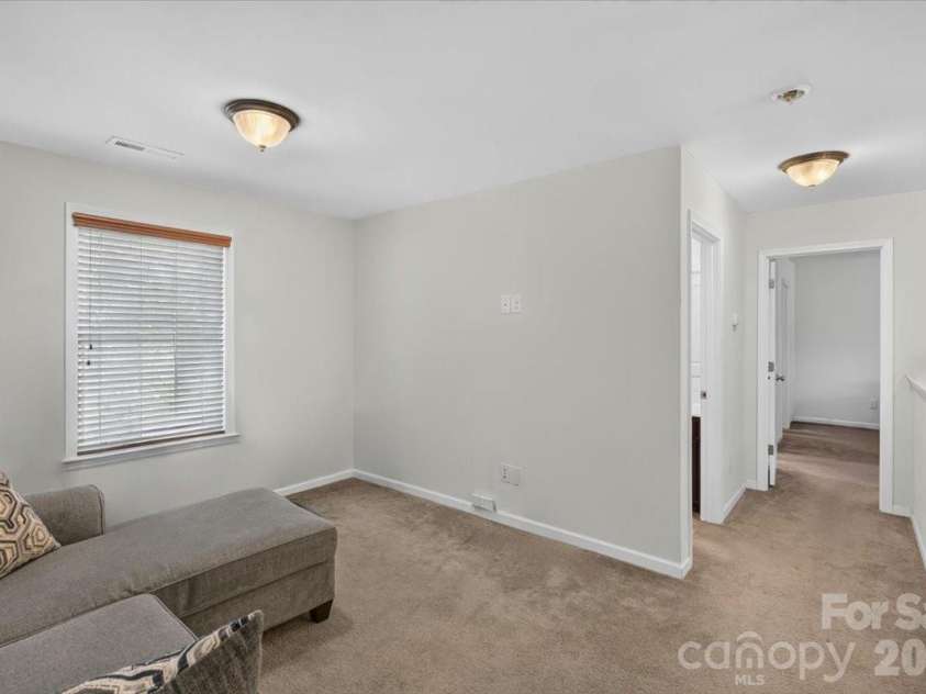 3323 Mortemer Lane, Charlotte, NC 28262.  MLS# CAR4405614, YatesRealty ID 38933. 