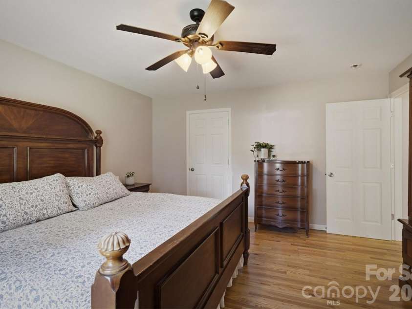 5926 Dysartsville Road, Morganton, NC 28655.  MLS# CAR4405724, YatesRealty ID 38935. 