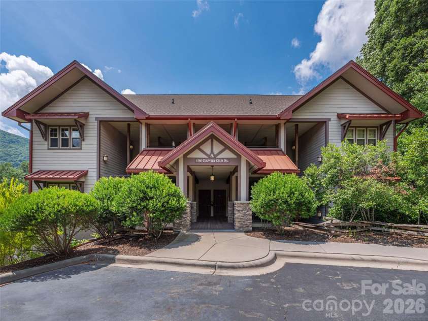 1560 Country Club Drive, Maggie Valley, NC 28751.  MLS# CAR4406398, YatesRealty ID 38937. 