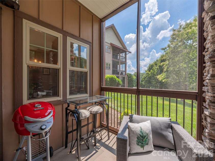 1560 Country Club Drive, Maggie Valley, NC 28751.  MLS# CAR4406398, YatesRealty ID 38937. 