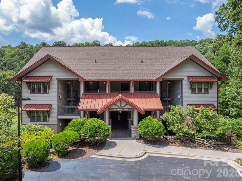 1560 Country Club Drive, Maggie Valley, NC 28751.  MLS# CAR4406398, YatesRealty ID 38937. 