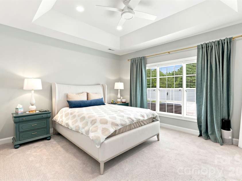 1248 Curry Way, Matthews, NC 28104.  MLS# CAR4406039, YatesRealty ID 38938. Primary bedroom- tray ceiling, ensuite bath, WIC